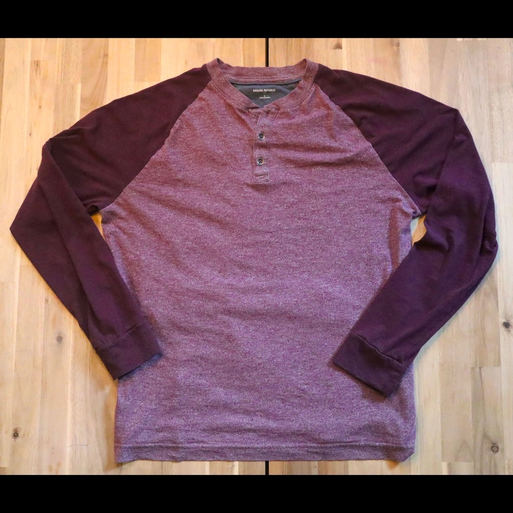 Banana Republic long sleeve Henley